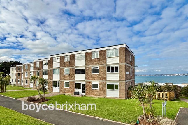 2 bedroom ground floor flat for sale