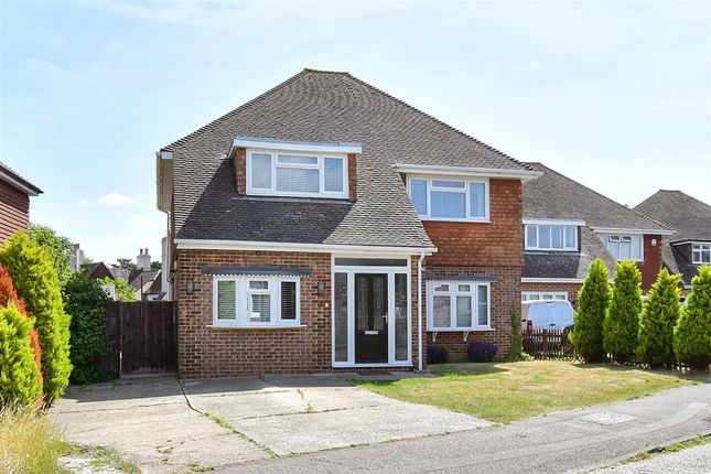 Conifer Avenue, Hartley, Longfield, Kent 4 bed detached house for sale