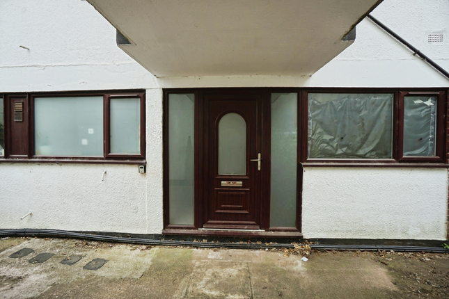 2 bedroom maisonette for sale