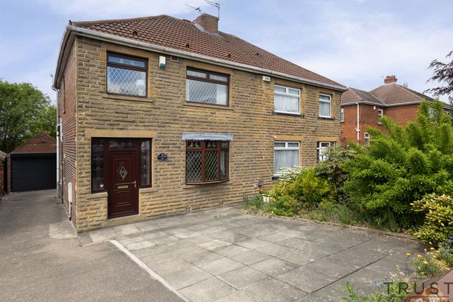 Field Head Lane, Birstall, WF17 3 bed semi