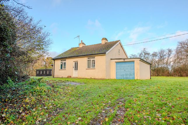 2 bedroom detached bungalow for sale