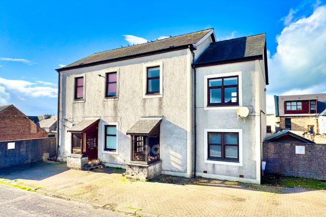 19 Crummock Street, Beith 1 bed apartment for sale