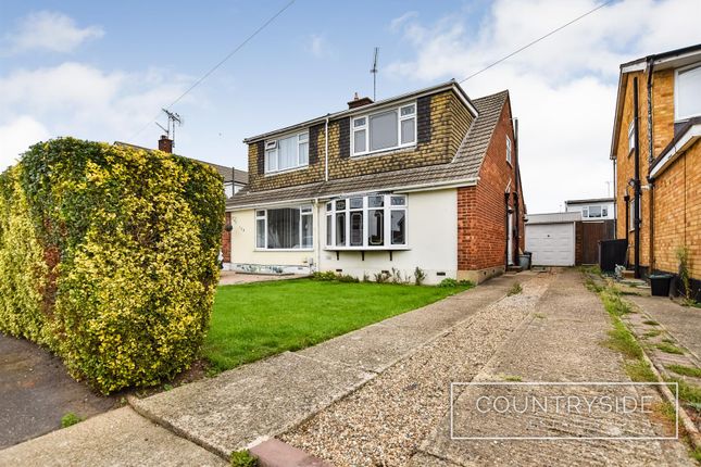 Seamore Avenue, Benfleet 2 bed chalet for sale