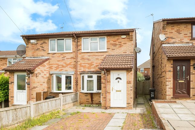 2 bedroom semi-detached house for sale