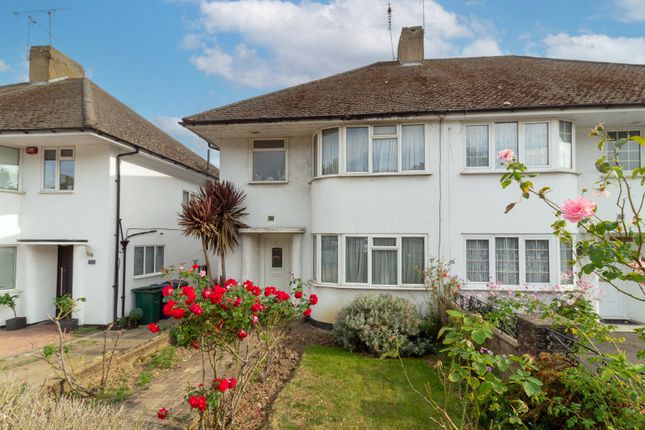 St. Margarets Road, Edgware, HA8 3 bed semi