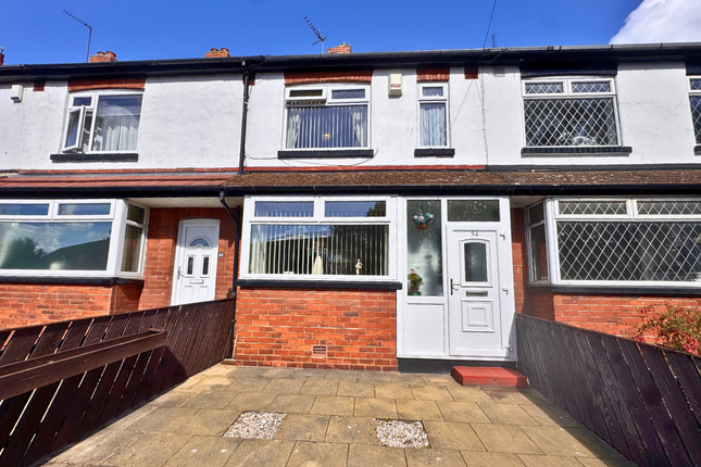 Town Street, Leeds 3 bed terraced house for sale