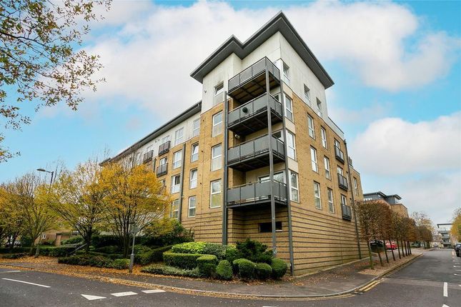 Metropolitan Station Approach, Watford 2 bed duplex for sale