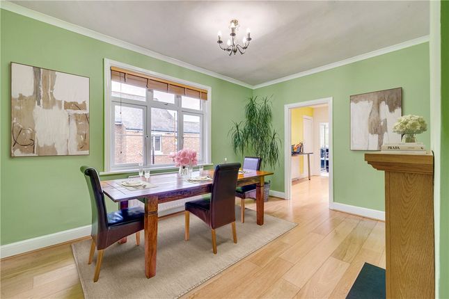 Strickland Row, Wandsworth Common, SW18 4 bed maisonette for sale