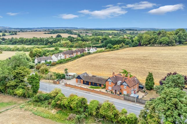 Watling Street, Leighton Buzzard, LU7 4 bed detached house for sale