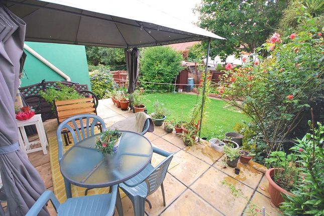 CONDUIT WAY, NEASDEN, LONDON, NW10 0SD 4 bed semi