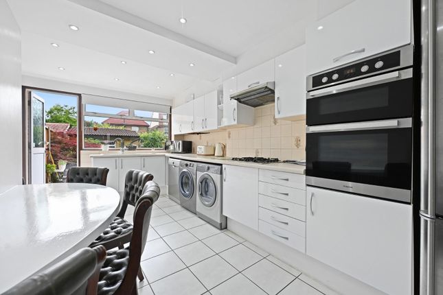 Cecil Road, Acton 3 bed end of terrace house for sale