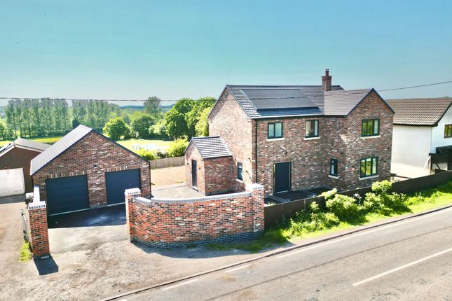 4 bed detached house