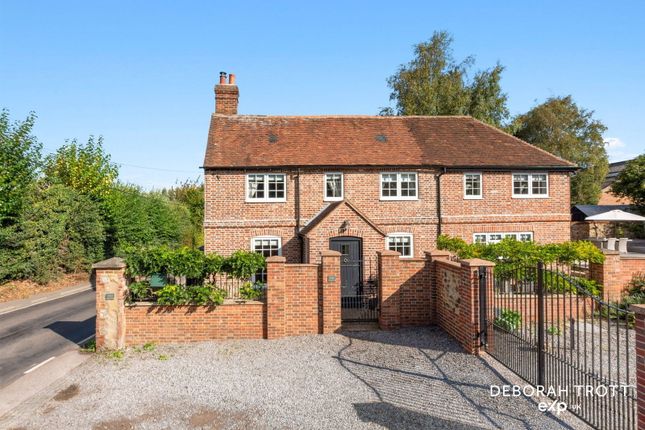 Wateringbury Road, East Malling ME19 4 bed detached house for sale