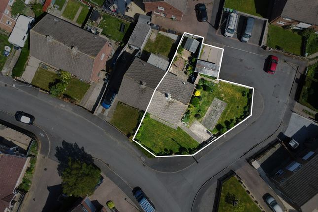 3 bed semi-detached house