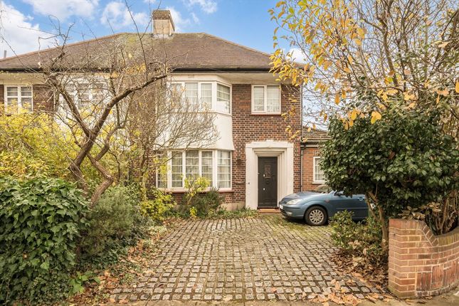 Craneford Way, Twickenham TW2 3 bed semi