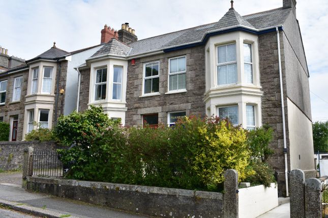 Park Road, Redruth, Cornwall, TR15 5 bed semi