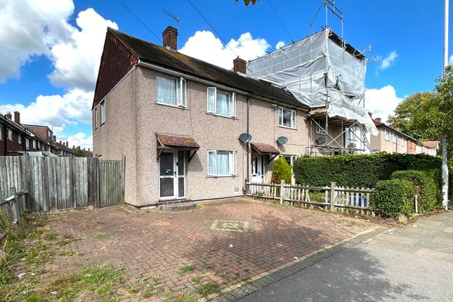 Manford Way, Chigwell 2 bed end of terrace house for sale