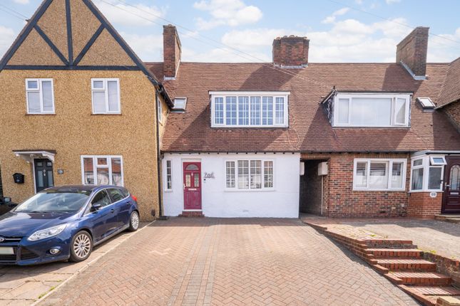Gander Green Lane, Sutton SM1 2 bed terraced house for sale