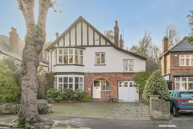 Ormond Avenue, Hampton TW12 5 bed detached house for sale