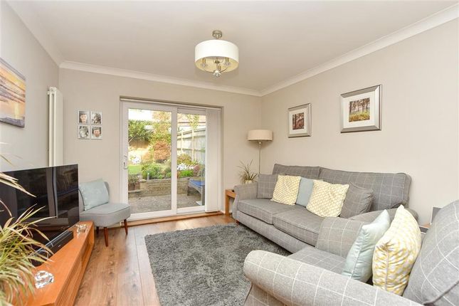 2 bedroom semi-detached bungalow for sale