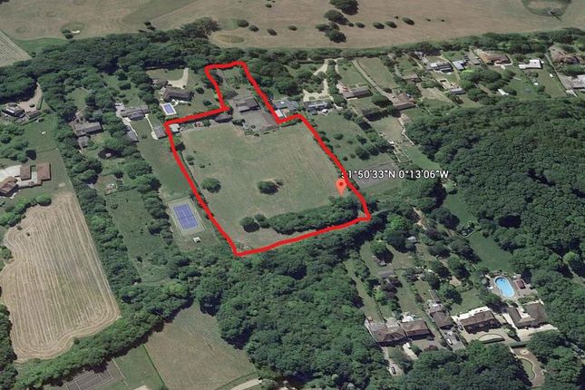 6 bedroom detached house for sale