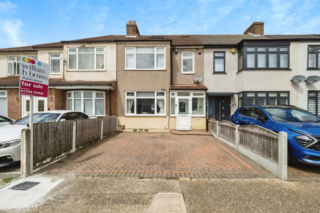 4 bedroom terraced house for sale