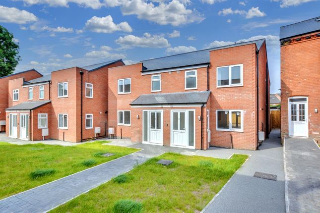 Bolsover Street, Hucknall 3 bed house for sale