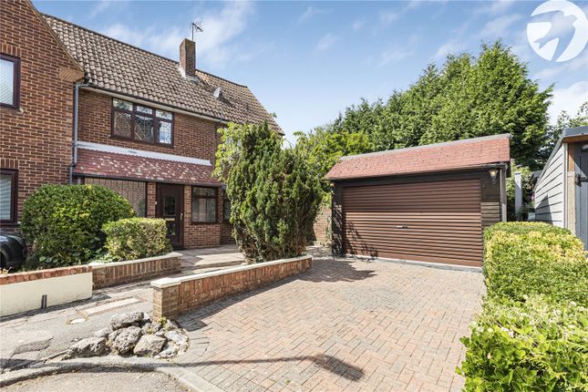 Lawn Close, Swanley, Kent, BR8 3 bed semi