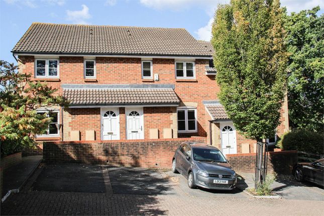 Rosamund Close, Surrey CR2 1 bed maisonette for sale