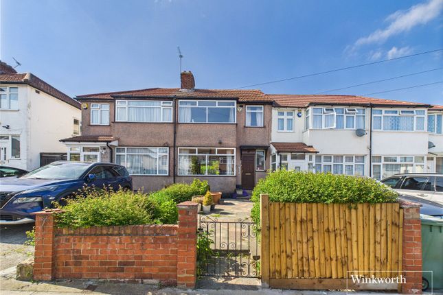 Whistler Gardens, Middlesex HA8 3 bed terraced house for sale