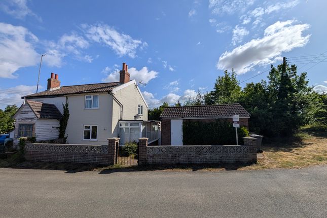 Post Office Road, Knodishall 2 bed semi