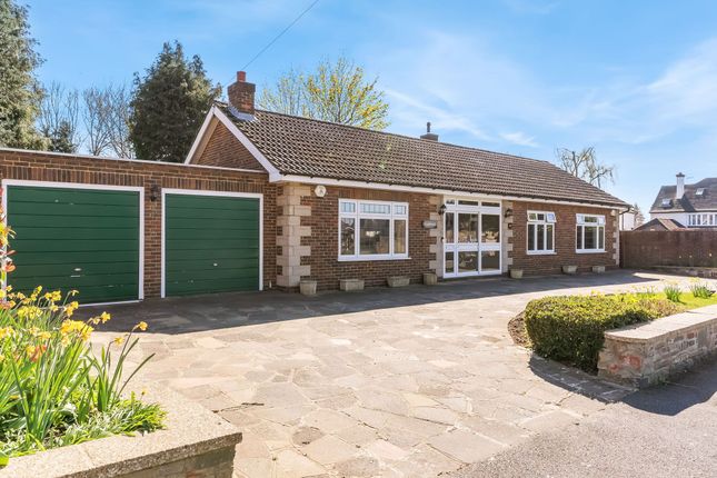 Northey Avenue, Cheam, SM2 3 bed detached bungalow for sale
