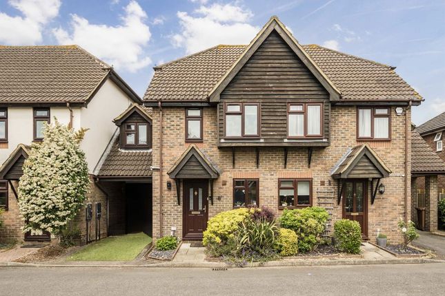 Priory Gardens, Ashford TW15 2 bed terraced house for sale