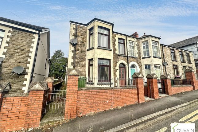 Brynteg Crescent, Rhymney, Tredegar 3 bed semi