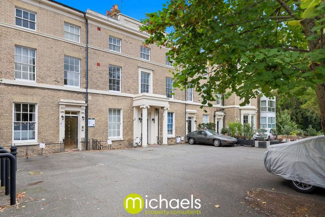 Lexden Road, Colchester, CO3 2 bed apartment for sale