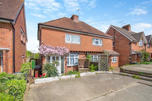 Forge Lane, East Farleigh, Maidstone 4 bed semi