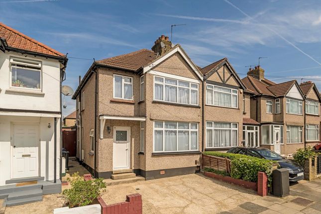 Beresford Avenue, London W7 4 bed semi