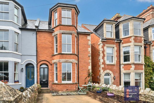 Cluny Crescent, Swanage 4 bed house for sale