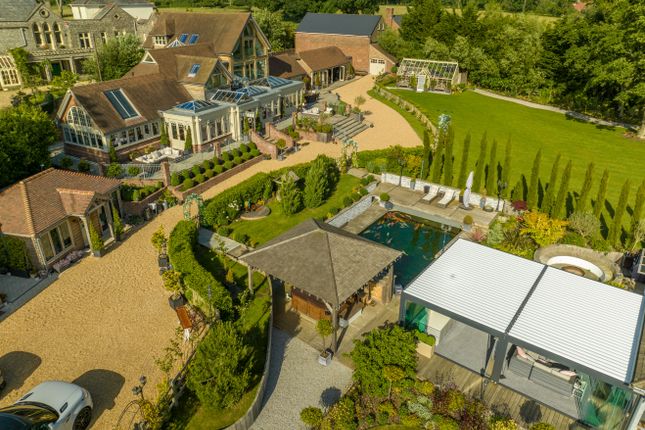 7 bedroom detached house for sale