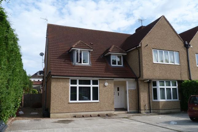 Brighton Road, Coulsdon Studio for sale