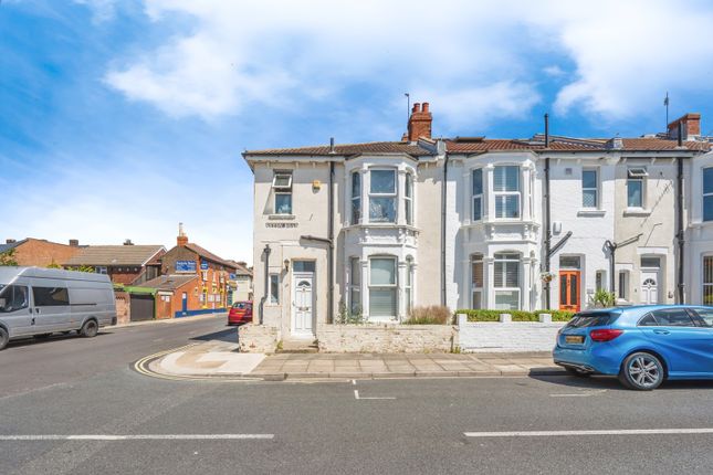 4 bedroom end of terrace house for sale