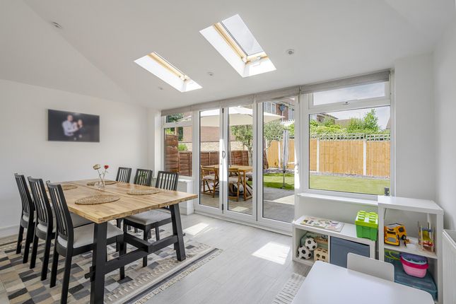 Brocksparkwood, Brentwood, CM13 3 bed semi