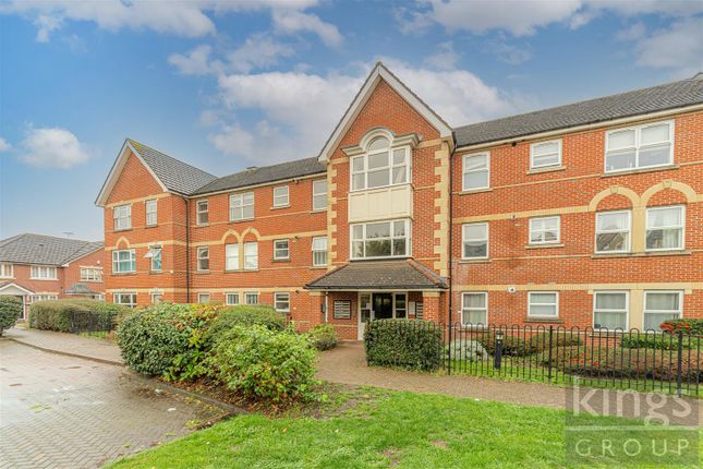 Cobham Close, Enfield 1 bed flat for sale