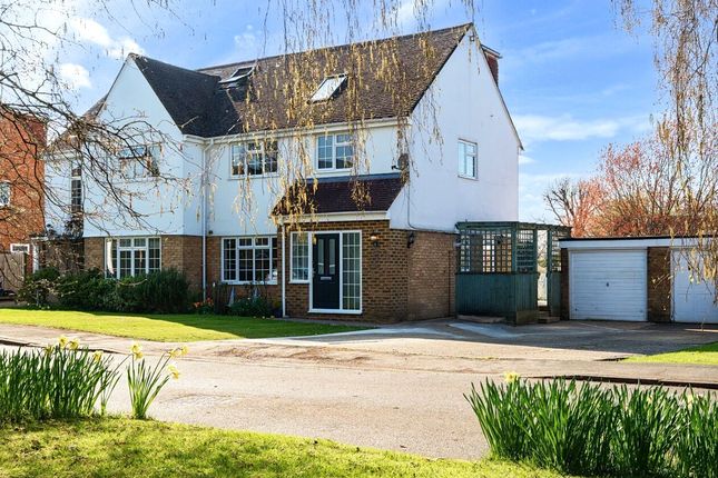 Overbrook, West Horsley, KT24 4 bed semi
