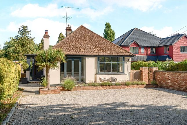 Almners Road, Chertsey KT16 3 bed bungalow for sale
