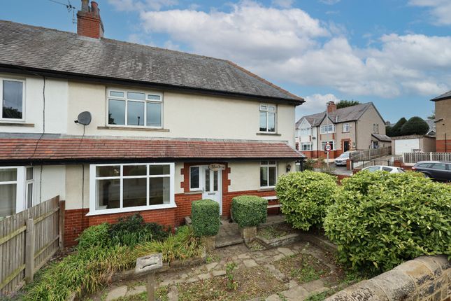 Henshaw Lane, Yeadon, Leeds, LS19 3 bed semi