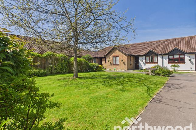 Meridian Court, Singleton, Ashford, TN23 2 bed terraced bungalow for sale