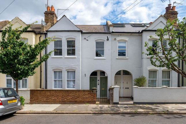 Althea Street, London SW6 2 bed flat for sale