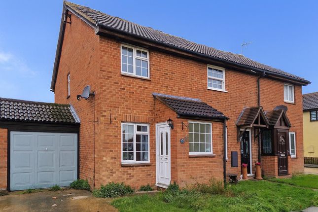 2 bedroom semi-detached house for sale