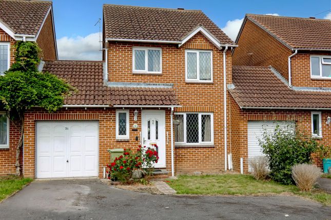Capstan Drive, Littlehampton BN17 3 bed link detached house for sale